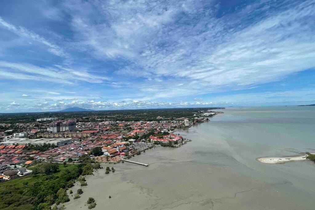 【3Bedr】Portuguese Seaview Cozy Suites 葡萄牙村海景 Malacca エクステリア 写真